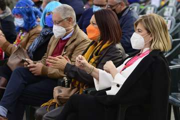 La XIII Gala de la Integración viste el escenario del Carnaval de La Tierra con el desfile de sus participantes/Lpcarnaval.